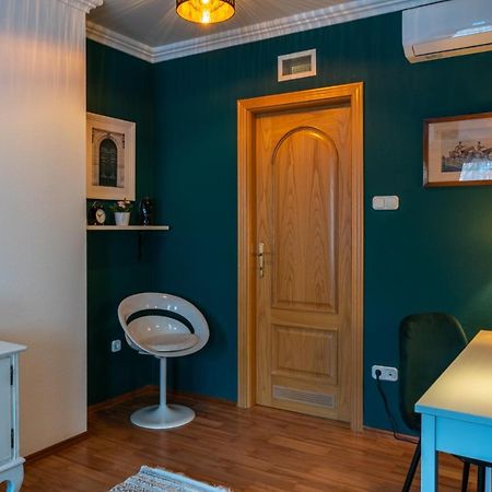 Romantic Studio Secret Garden بودابست المظهر الخارجي الصورة