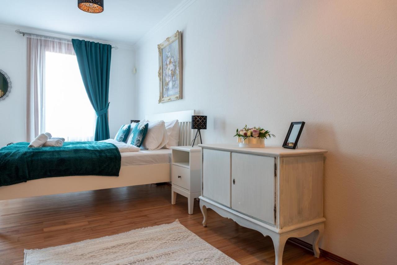 Romantic Studio Secret Garden بودابست المظهر الخارجي الصورة